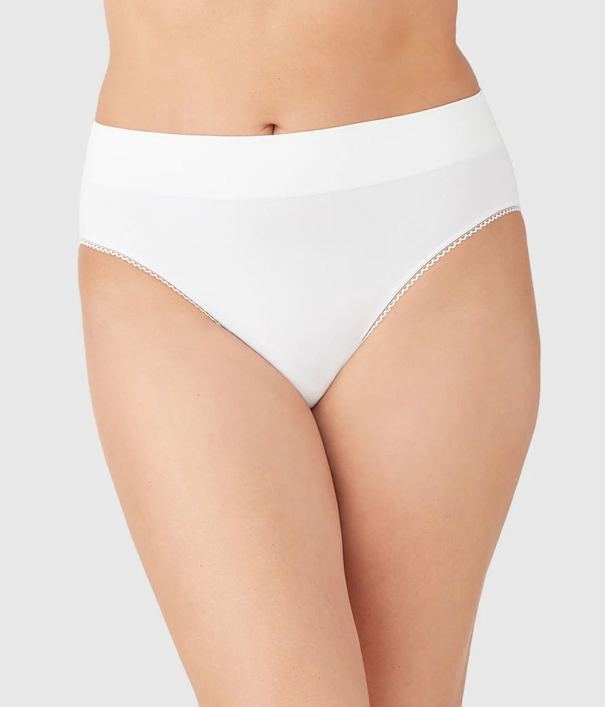 Feeling Flexible Hi-Cut: White